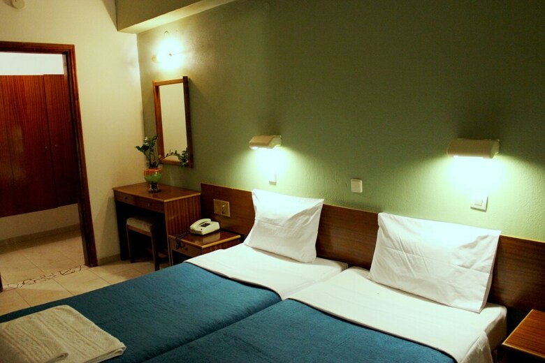 Hotel Achousa Apartments