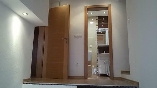 Hostal Guest House Mirza