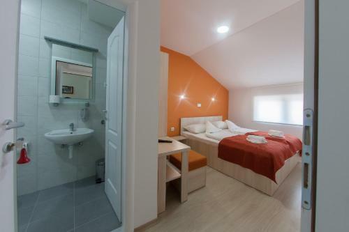 Hostal Guest House City Star
