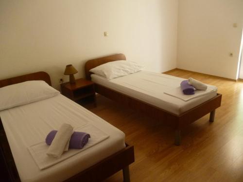 Hostal Pansion Mara I Pavo