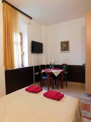 Apartments Villa Kobilj