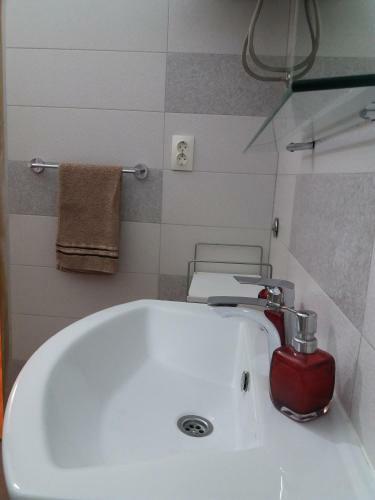 Apartment Mana