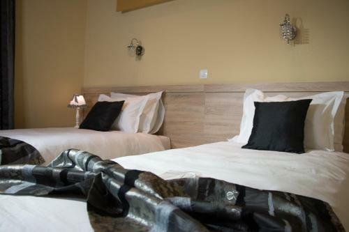 Hostal Rooms Villa Downtown