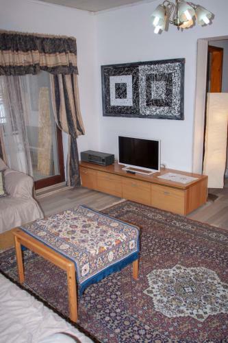 Apartment Fena