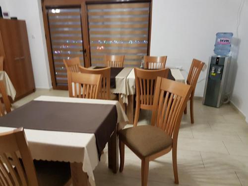 Hostal Yuliya Guest House