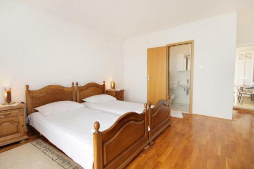 Apartment Selce 5496a