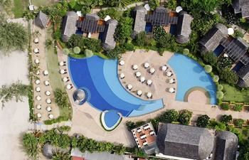 Hotel Cha-da Beach Resort & Spa