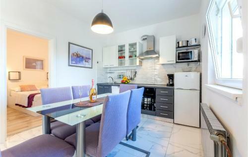 Apartment Kastel Stari 20