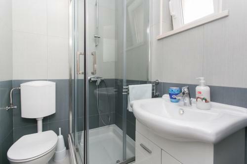Hostal Guest House Letizia