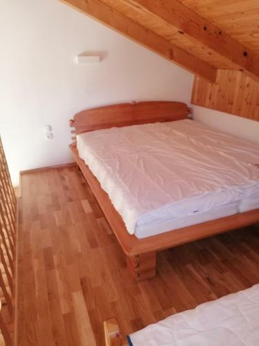 Apartments Seka