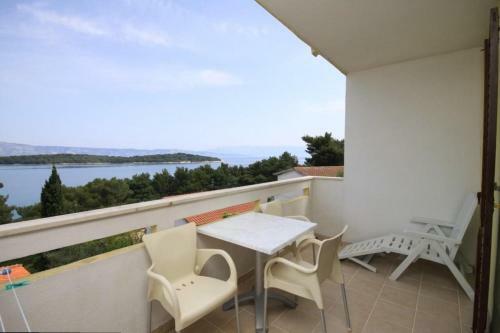 Apartment Jelsa 4032c