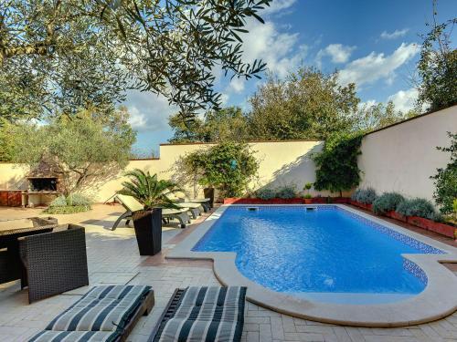 Holiday Home Bubi