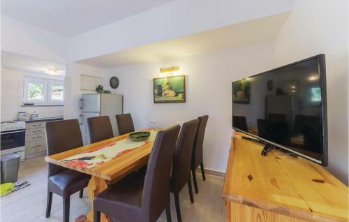 Holiday Home Premantura 50