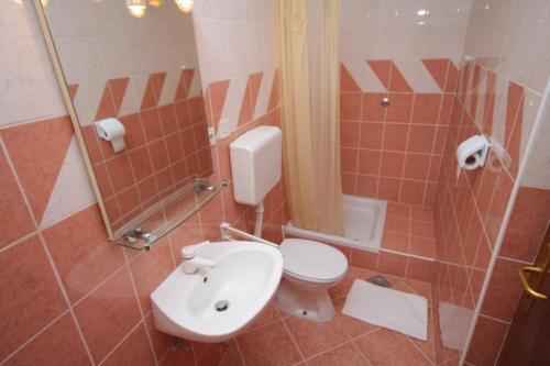 Apartment Baska Voda 6848a