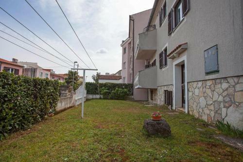 Hostal Apartment Studio Sole