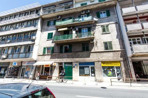 Apartment Lind