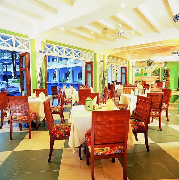 Hotel Andaman Seaview