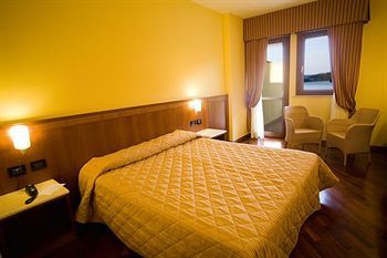Hotel Miralago