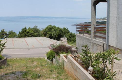 Apartment Klenovica 5581a
