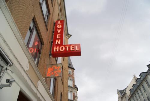 Hotel L�ven