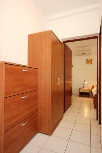 Apartment Orebic 10156b