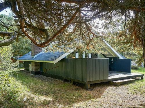 Three-bedroom Holiday Home In Aakirkeby 6