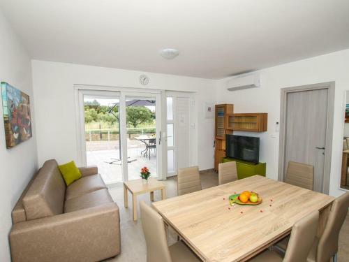 Funtana Two-bedroom Apartment 1