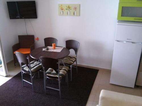 Apartments Lena