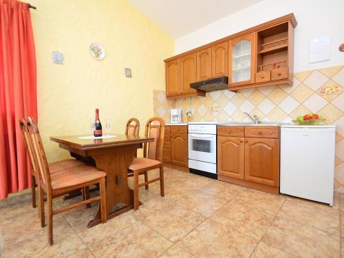Apartment Alenka