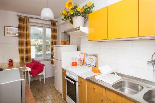 Sea View Apartment Frano