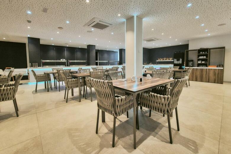Apartamentos Ponent
