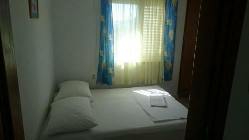 Apartments Munivrana