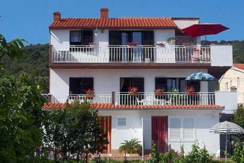 Apartment Slatine 2039c