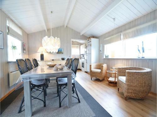 Holiday Home Bl�munkevej Thisted XII