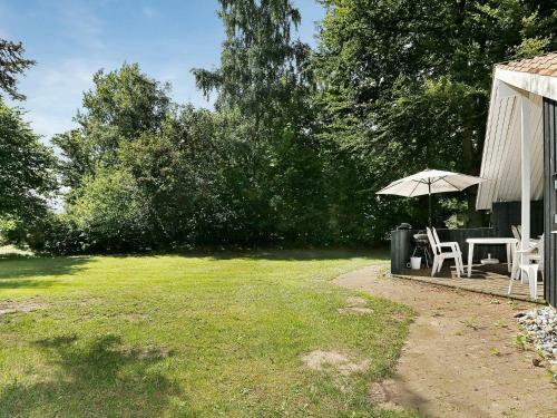 Four-bedroom Holiday Home In Melby