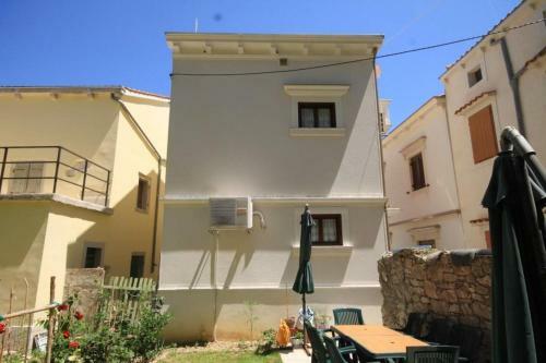 Apartment Susak 8047b