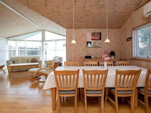 Three-bedroom Holiday Home In Hj�rring 10
