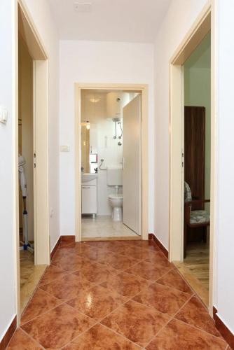 Holiday Home Kanica 10367