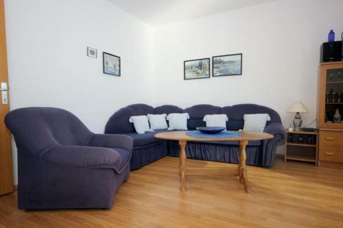 Apartments With A Parking Space Vis - 8883