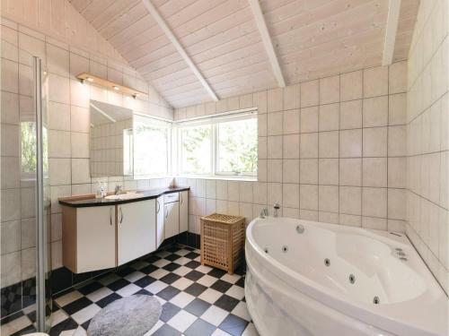 Holiday Home Tofteg�rdsvej Hasle Denm