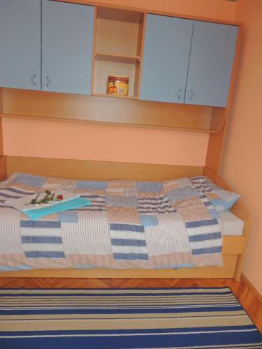 Dolores Apartment