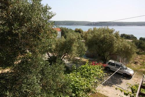 Hostal Apartment Supetarska Draga - Gonar 2002b