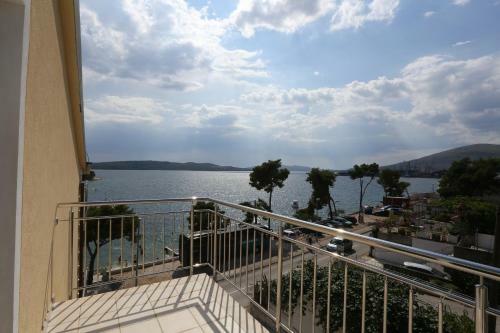 Apartments Dado Trogir