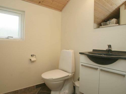 Four-bedroom Holiday Home In Stege 2