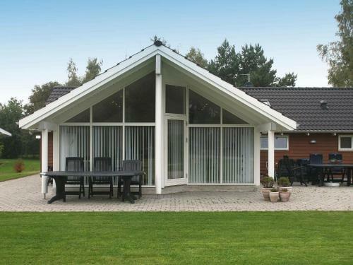 Four-bedroom Holiday Home In Stege 2