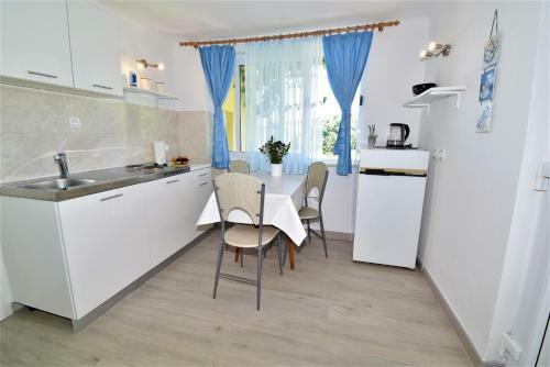 Hostal Guesthouse Kanjuo