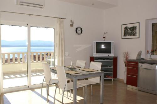 Apartments With A Parking Space Bol (brac) - 2900