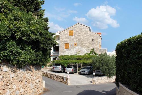 Apartments With A Parking Space Bol (brac) - 2900
