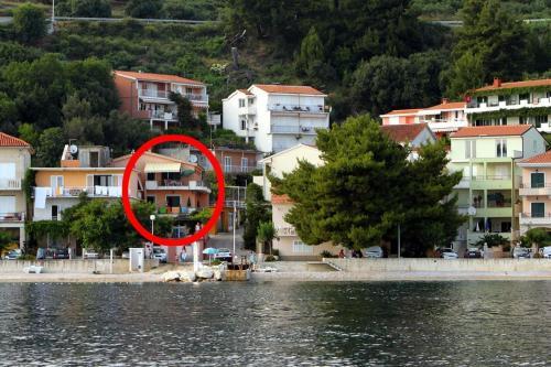 Apartment Podgora 6725b