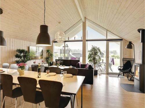 Holiday Home Stege With Fireplace 09